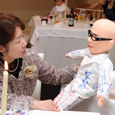 FŐVYVwȂȂĂ݂Ȃl`ɃNMÂłB